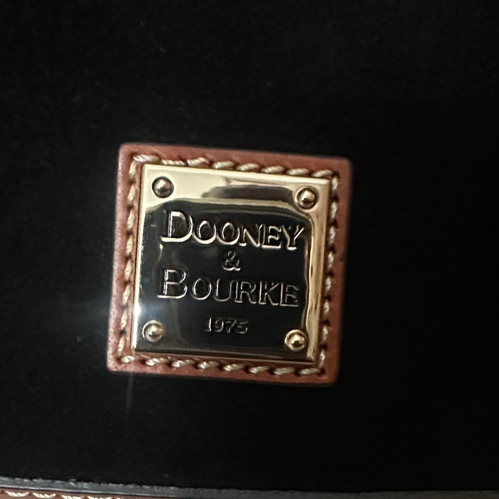 Dooney & Bourke Black and Tan Satchel - image 2